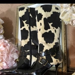 COLIN STUART CREAM AND BLACK ANIMAL PRINT BOOTS